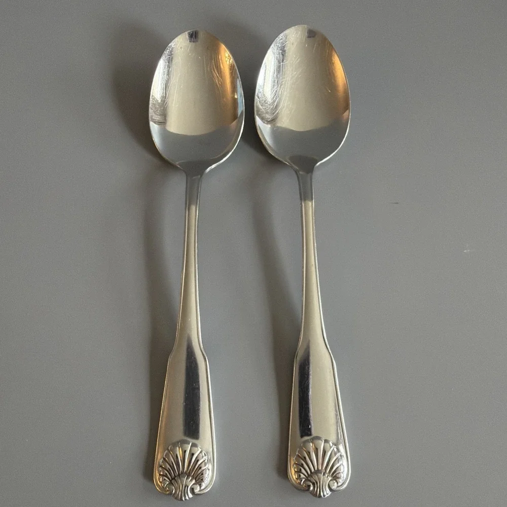 Set of 2 Oneida Deluxe 